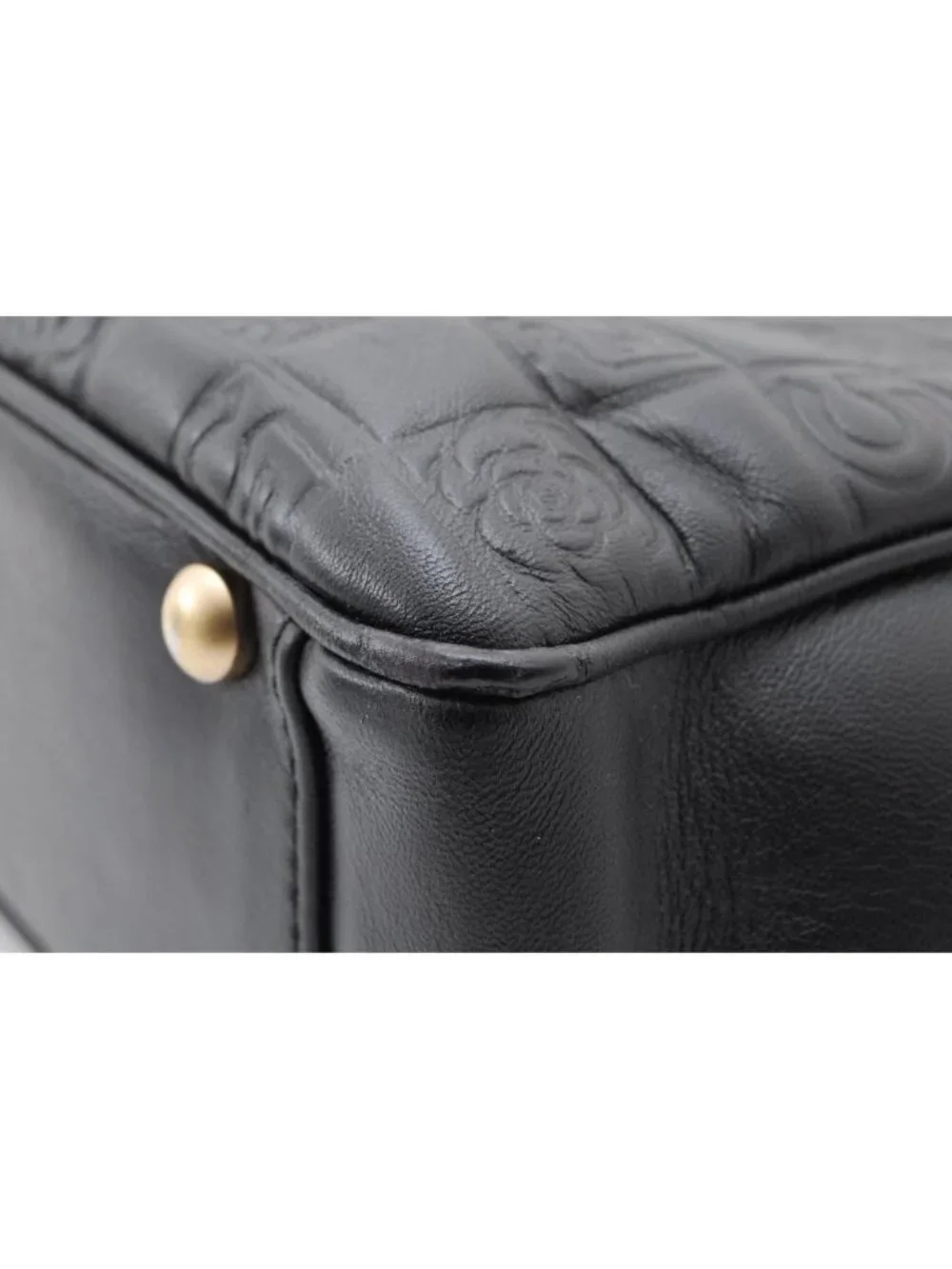 Chanel Tote Icon Line